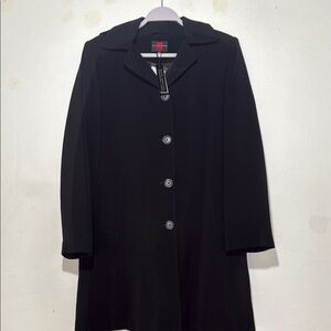 GALERY ..Black Button-Up Coat